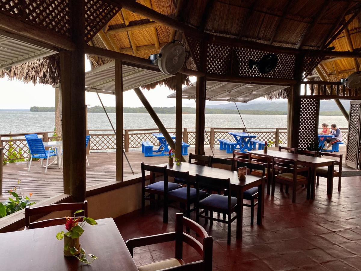 Villa Caribe Livingston Exterior photo